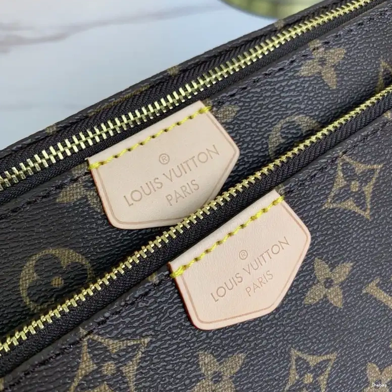 Bags 19B5710005 LV 0717